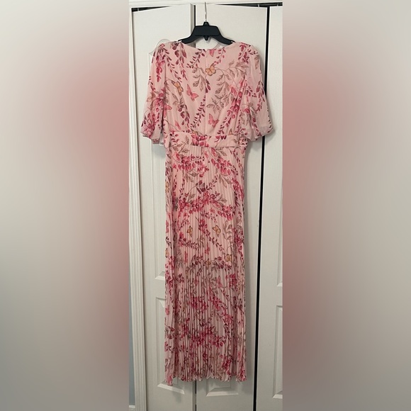 Kensie Women’s Pink Butterfly Floral Maxi Dress - Picture 3 of 6